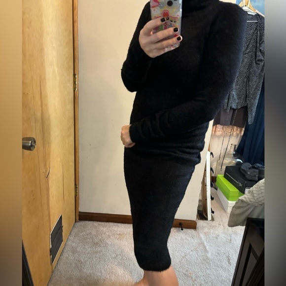 NWT Revolve LPA Black Fuzzy Midi Dress Long Sleeve - Picture 5 of 8